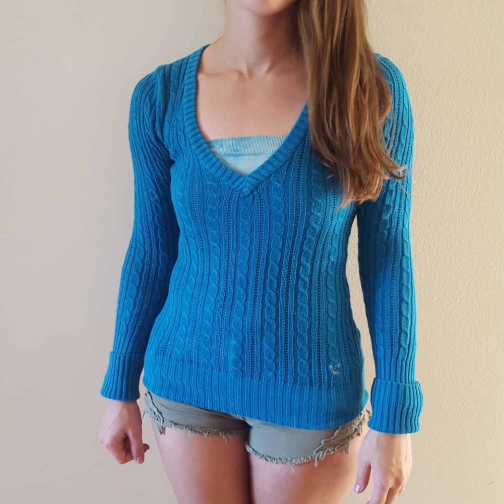 American Eagle Sweater